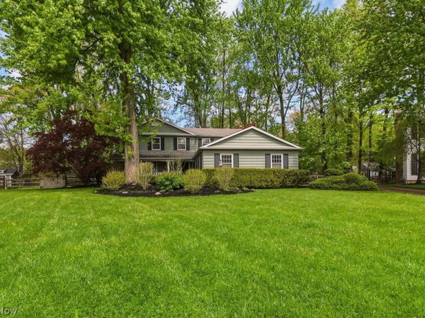 Bay Village, OH 44140