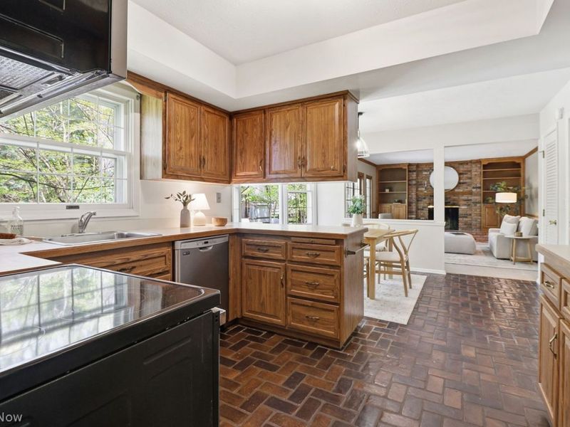 520 Kimerly Court, Bay Village, OH 44140 Photo 20