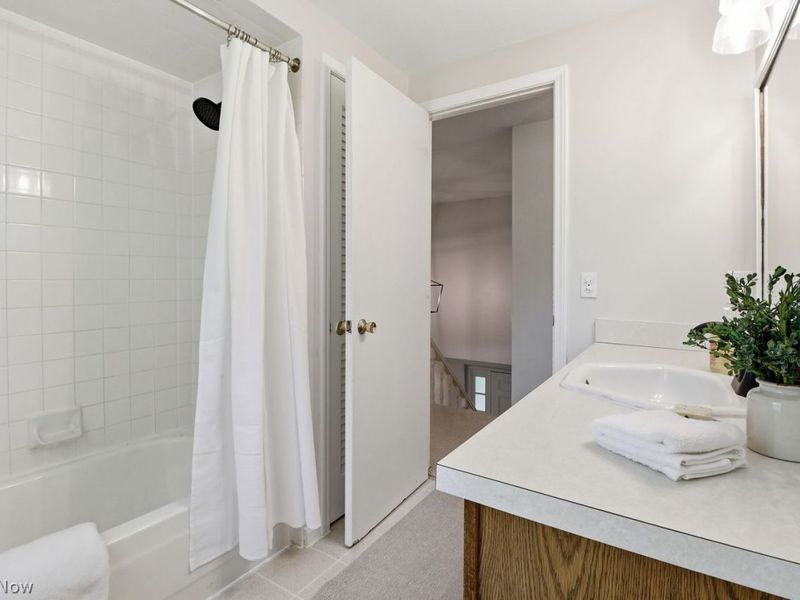 520 Kimerly Court, Bay Village, OH 44140 Photo 41