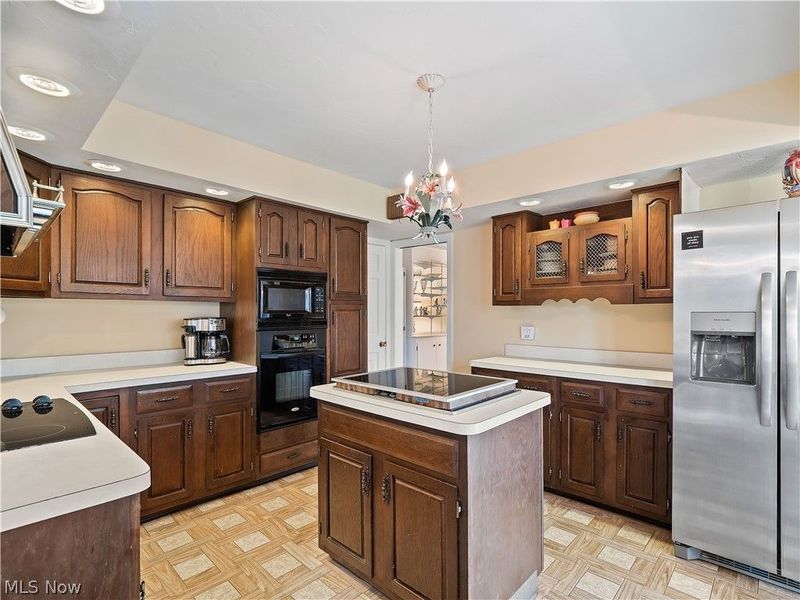 1565 Greenleaf Circle, Westlake, OH 44145 Photo 15