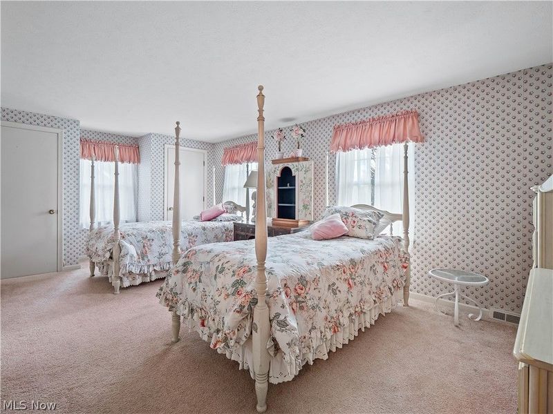1565 Greenleaf Circle, Westlake, OH 44145 Photo 30