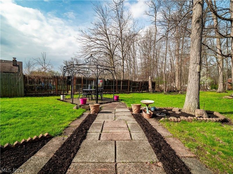 1565 Greenleaf Circle, Westlake, OH 44145 Photo 42