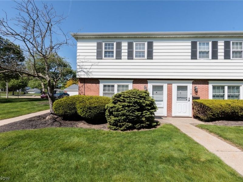 23540 David Drive, Unit 117, North Olmsted, OH 44070 Photo 1