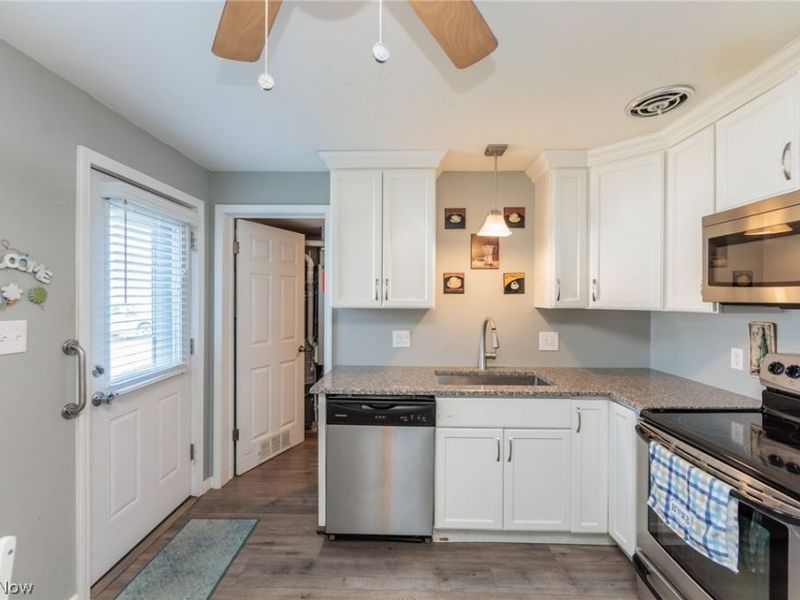 23540 David Drive, Unit 117, North Olmsted, OH 44070 Photo 13