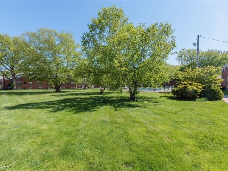 23540 David Drive, Unit 117, North Olmsted, OH 44070 Photo 37