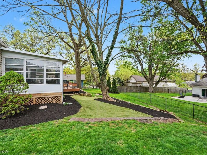 498 Green Field Circle, Tallmadge, OH 44278 Photo 6
