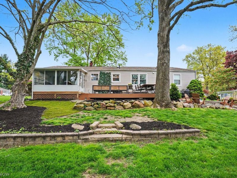498 Green Field Circle, Tallmadge, OH 44278 Photo 8