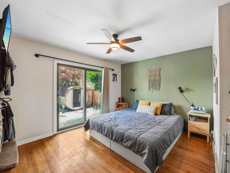 17600 Chatfield Avenue , Cleveland, OH 44111 Photo 11