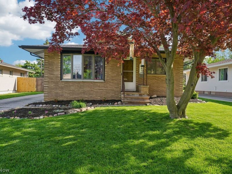 17600 Chatfield Avenue , Cleveland, OH 44111 Photo 2