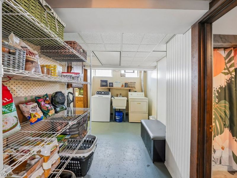 17600 Chatfield Avenue , Cleveland, OH 44111 Photo 22