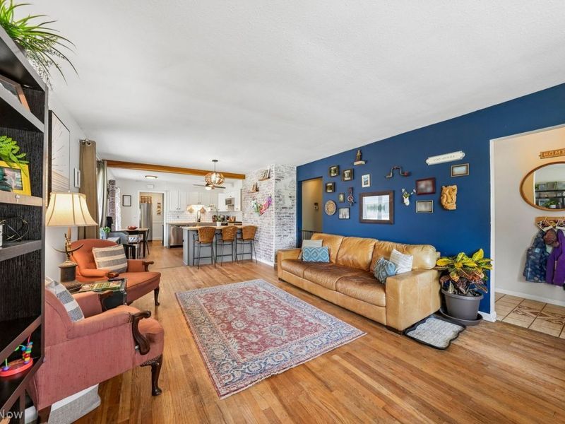 17600 Chatfield Avenue , Cleveland, OH 44111 Photo 3