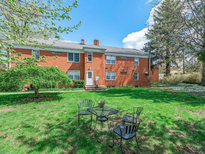 Fairview Park, OH 44126 Photo 13