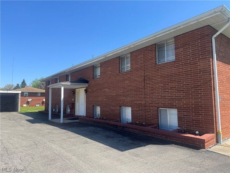 362 Meadowbrook Avenue, Youngstown, OH 44512 Photo 1