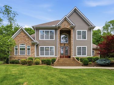 1008 Forrest Court, Versailles, KY 40383