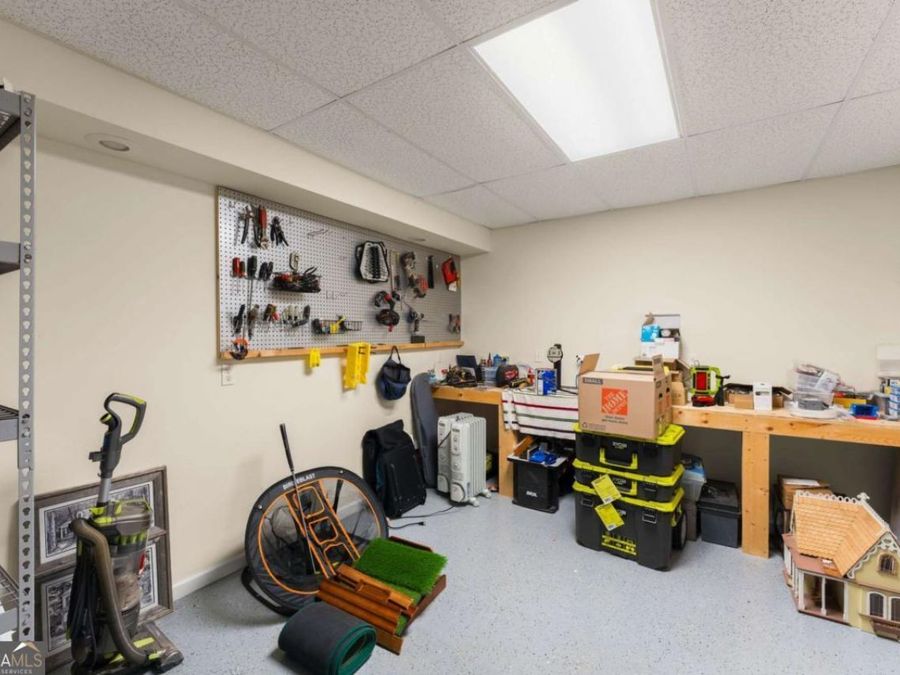 Property Image 44