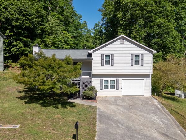 228 Brookside Drive, Dallas, GA 30132
