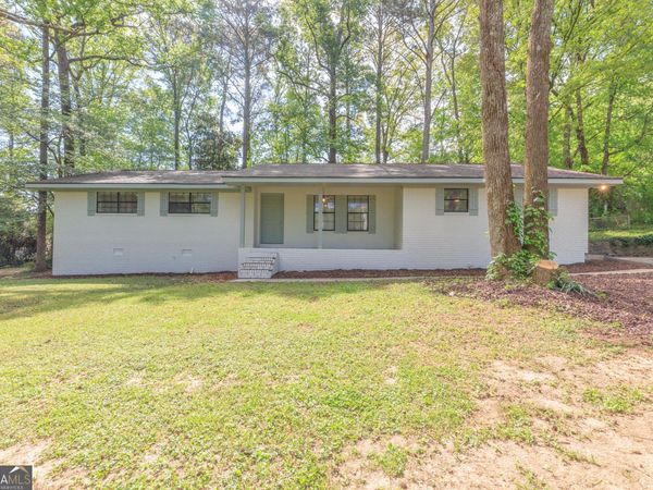 1068 Beaverdale Road NE, Dalton, GA 30721