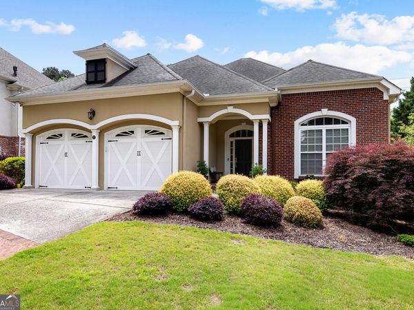 123 Crown Court, Peachtree City, GA 30269