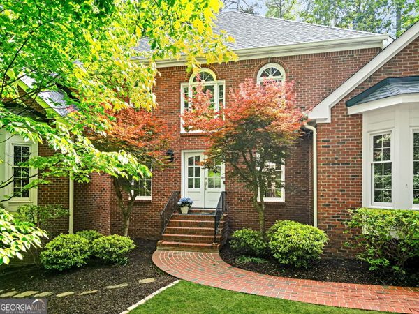 895 Waddington Court, Sandy Springs, GA 30350