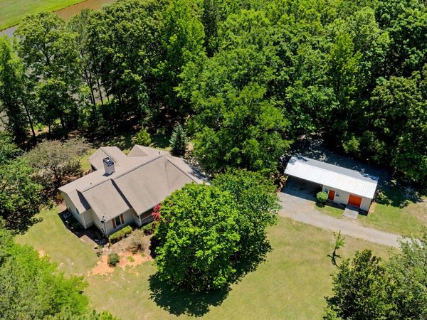 90 Todd Road, Senoia, GA 30276