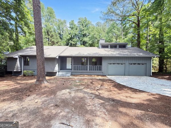 420 Creekside Lane, Woodstock, GA 30188