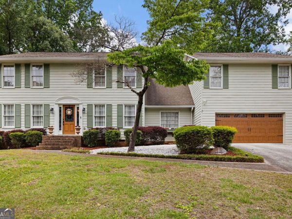 4544 Queen Anne Court SE, Mableton, GA 30126