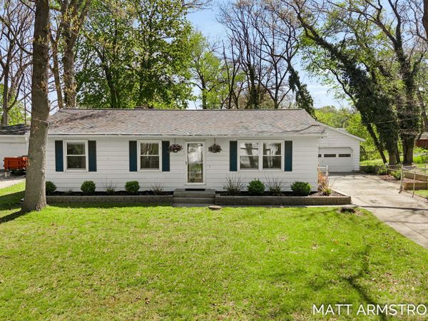 3726 Minnie Avenue SW, Wyoming, MI 49519