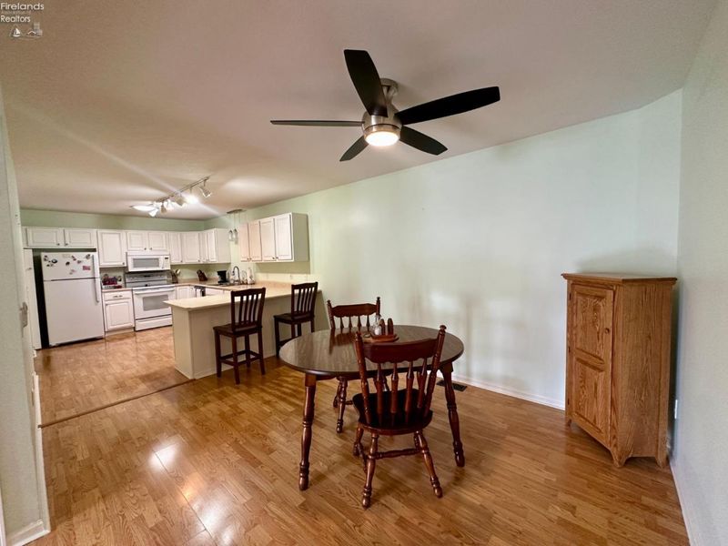 503 Elise Lane, Gibsonburg, OH 43431 Photo 12