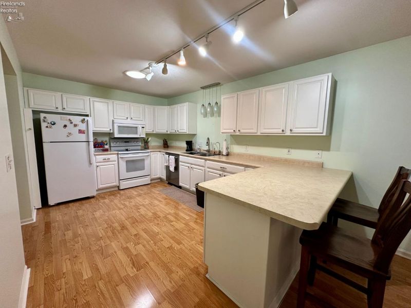 503 Elise Lane, Gibsonburg, OH 43431 Photo 13