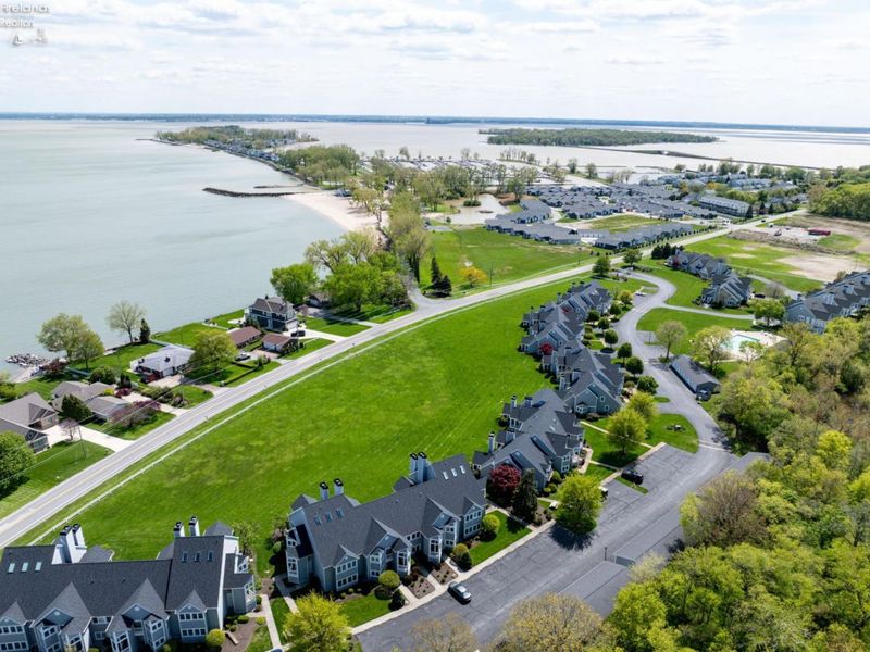 10961 N Bay Point Drive, Unit 108, Marblehead, OH 43440 Photo 37