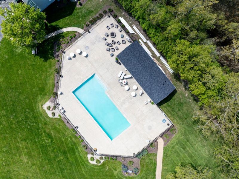 10961 N Bay Point Drive, Unit 108, Marblehead, OH 43440 Photo 44