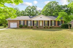 2753 Hillcrest Avenue photo 4