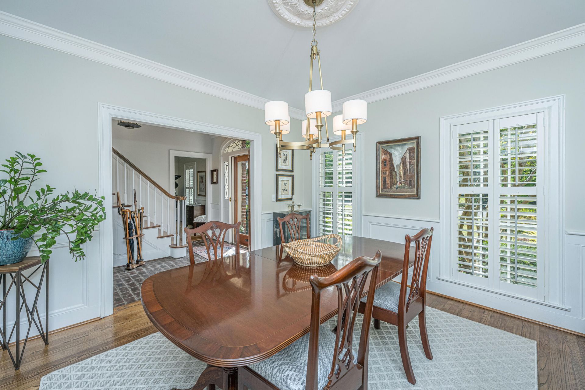 728 Creekside Drive Photo 10