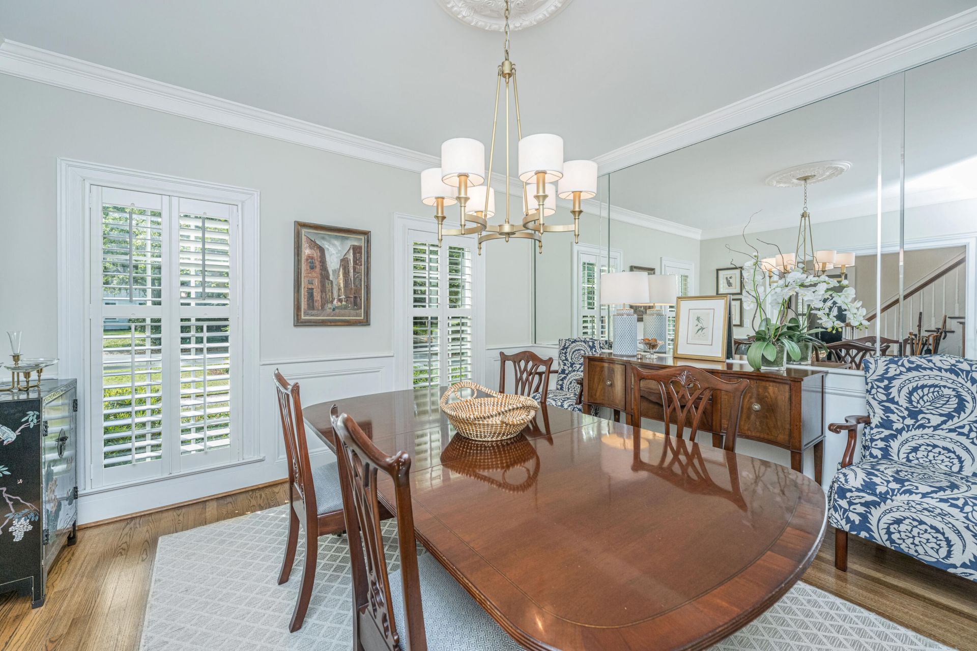 728 Creekside Drive Photo 9