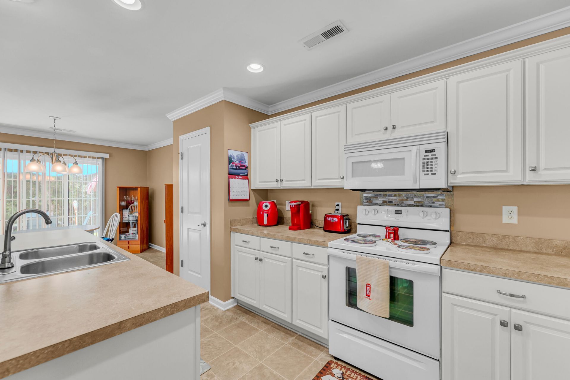 5150 Trump Street Photo 10