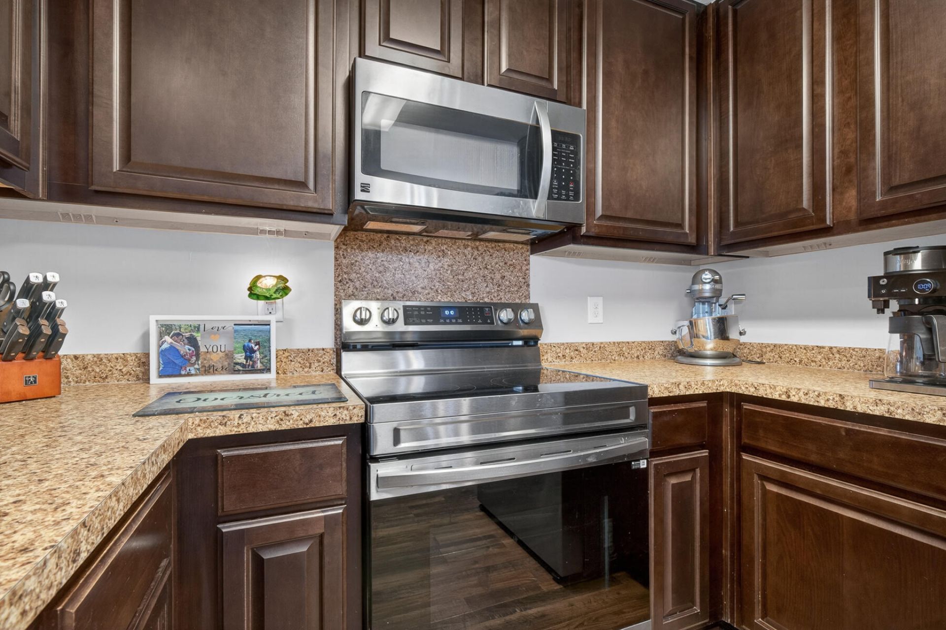 110 Coosawatchie Street Photo 19