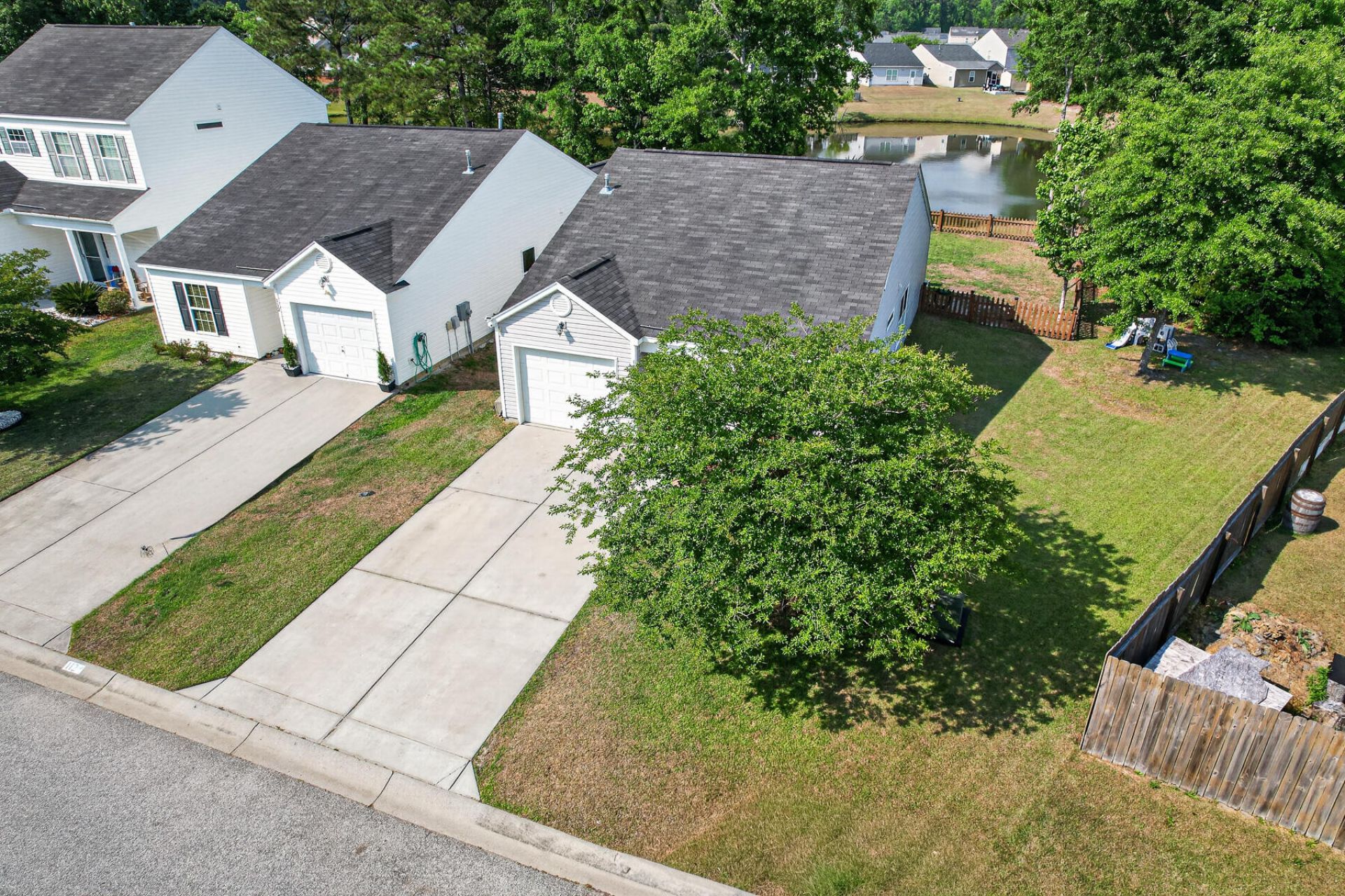 110 Coosawatchie Street Photo 40