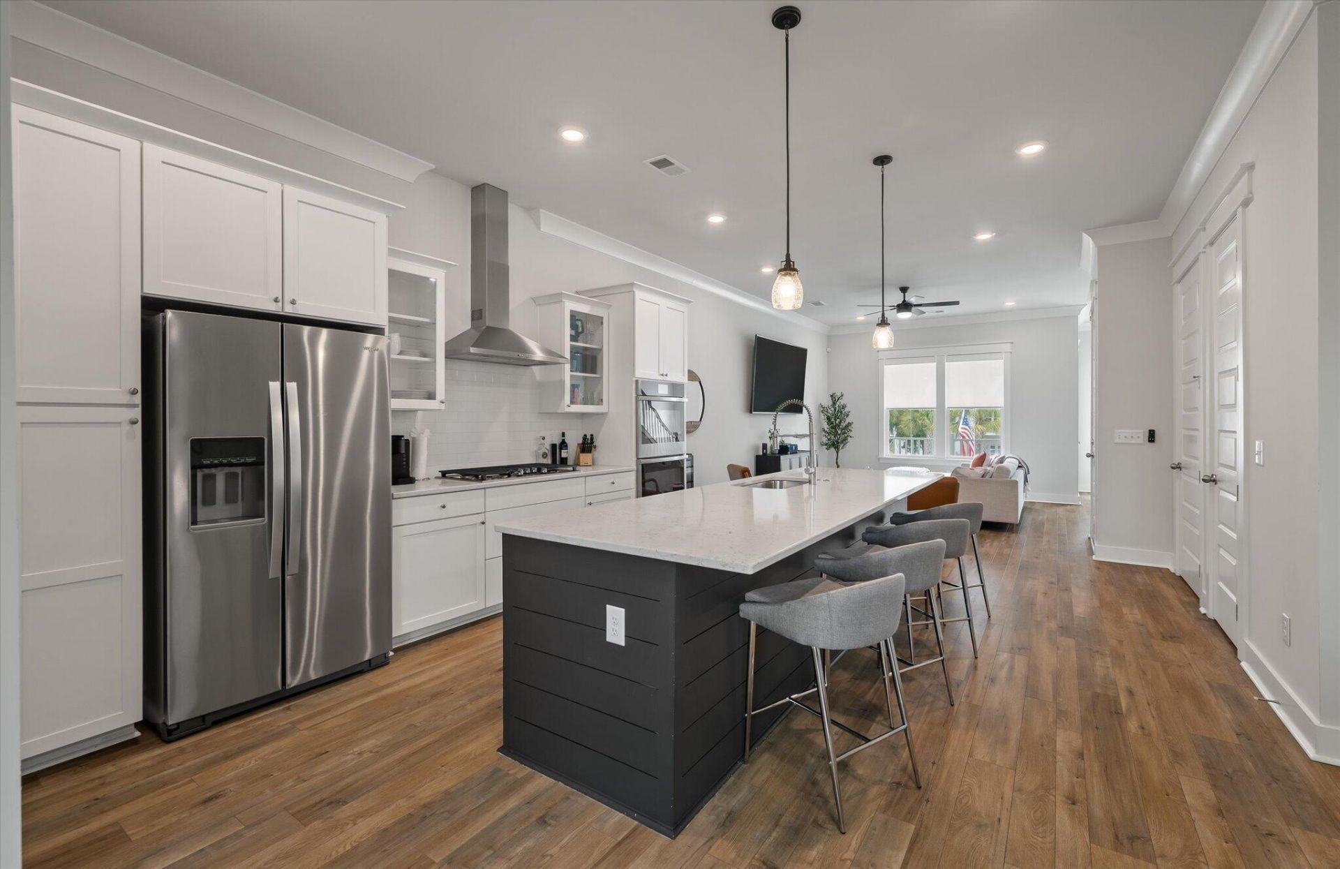 804 Kings Oak Court Photo 4