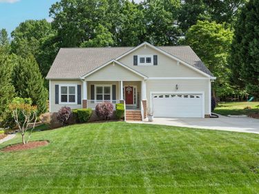 185 Briarwood Place, Wake Forest, NC 27587