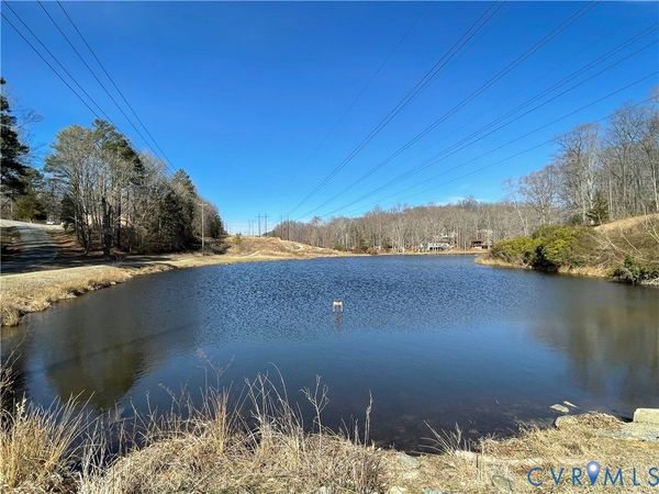 843 Bowling Lane, Ruther Glen, VA 22546