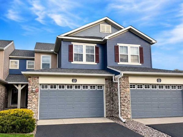 1932 Commonwealth Boulevard , Chanhassen, MN 55317