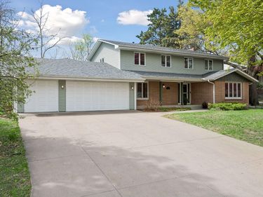 8817 Westmoreland Lane, Saint Louis Park, MN 55426
