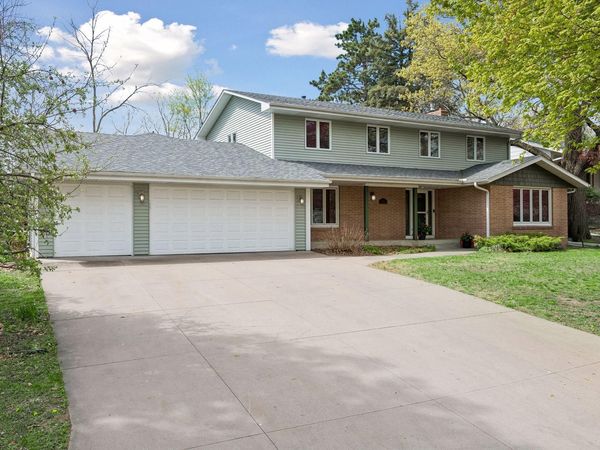 8817 Westmoreland Lane, Saint Louis Park, MN 55426