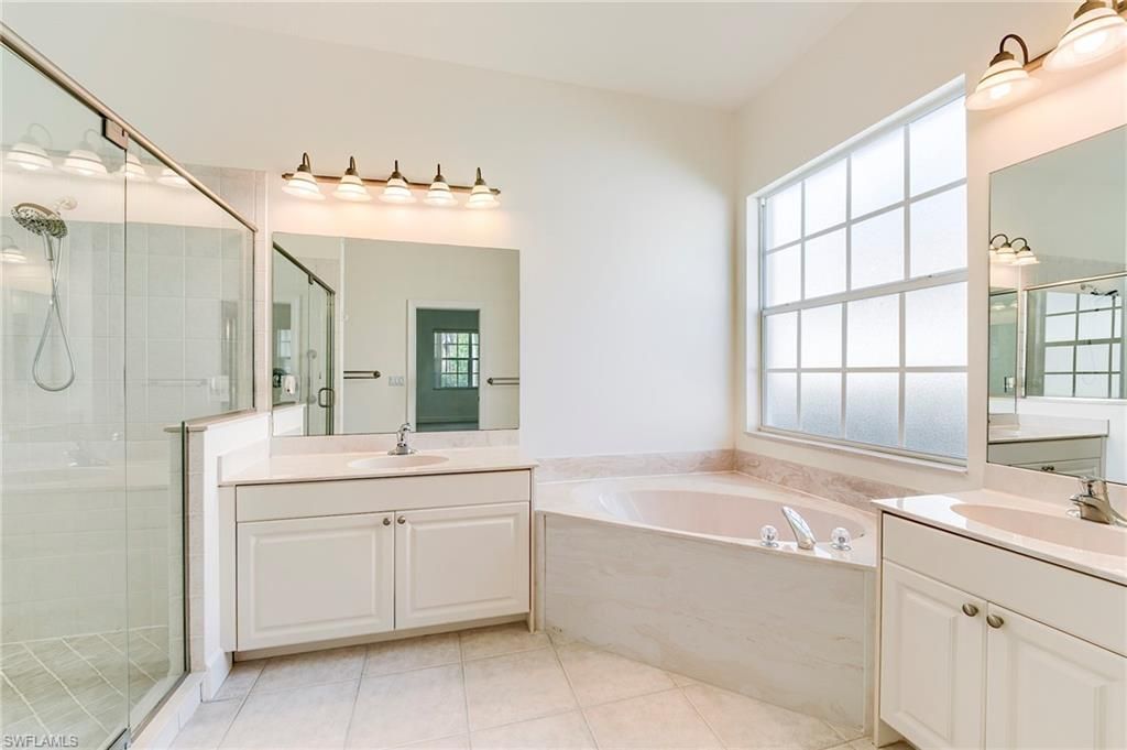 8916 Dartmoor Way, Fort Myers, FL 33908 Photo