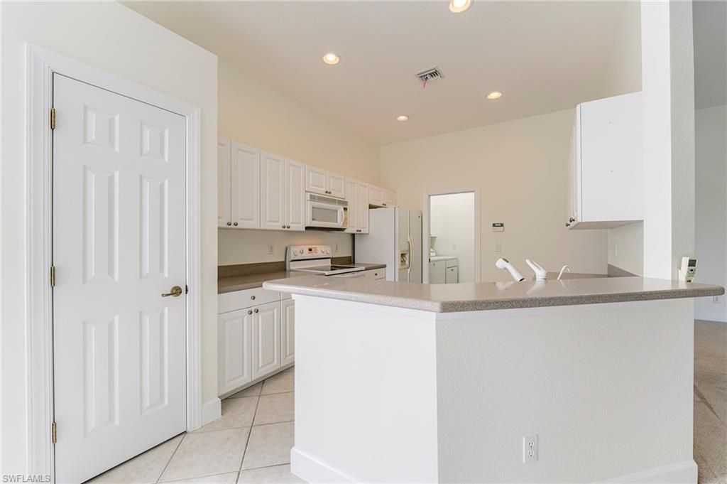 8916 Dartmoor Way, Fort Myers, FL 33908 Photo
