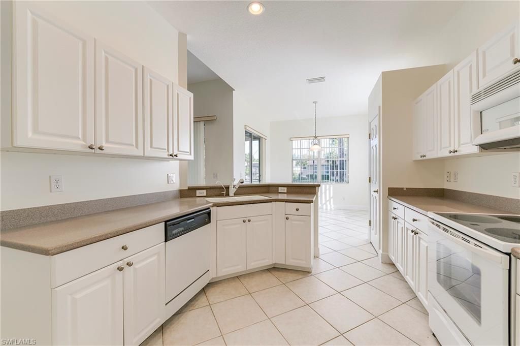 8916 Dartmoor Way, Fort Myers, FL 33908 Photo