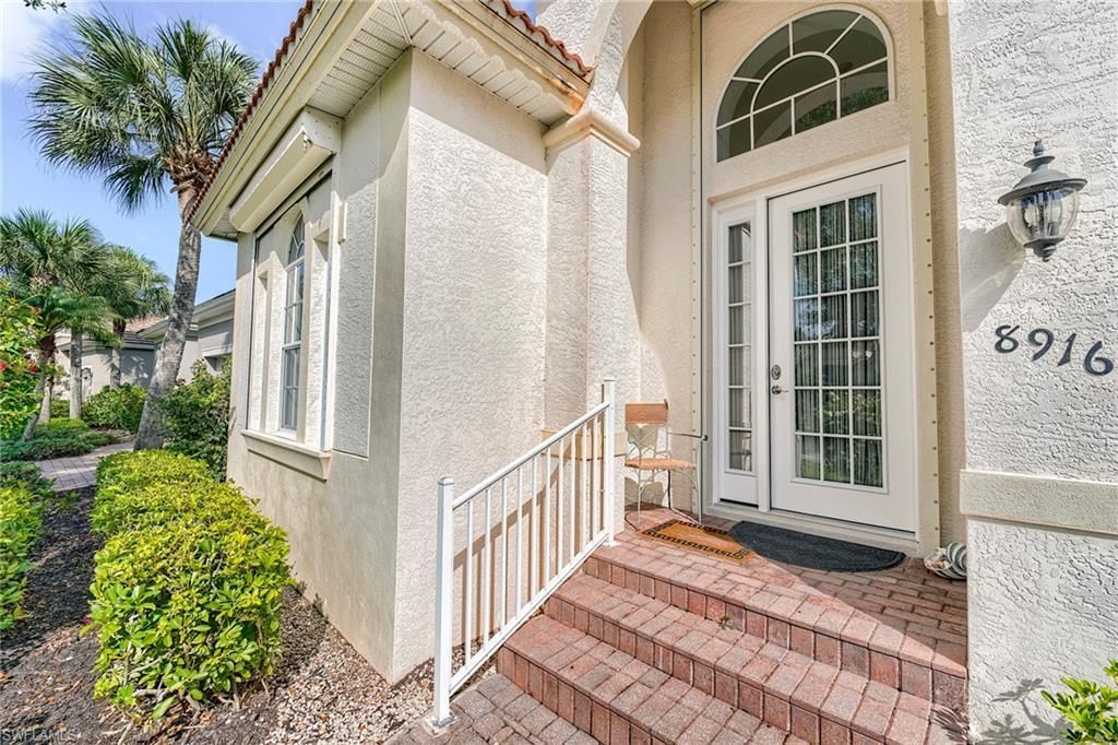 8916 Dartmoor Way, Fort Myers, FL 33908 Photo