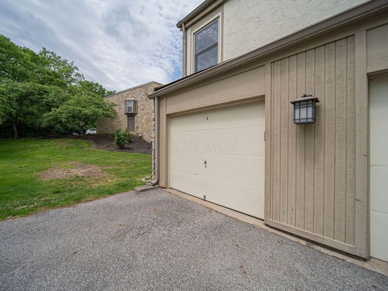 1207 Lake Shore Drive , Unit 239, Columbus, OH 43204 Photo 31