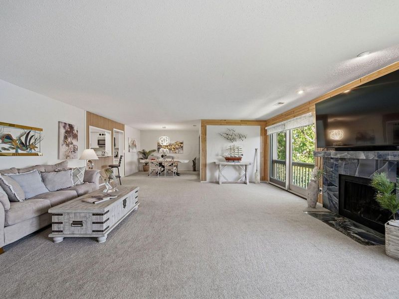 1207 Lake Shore Drive , Unit 239, Columbus, OH 43204 Photo 5