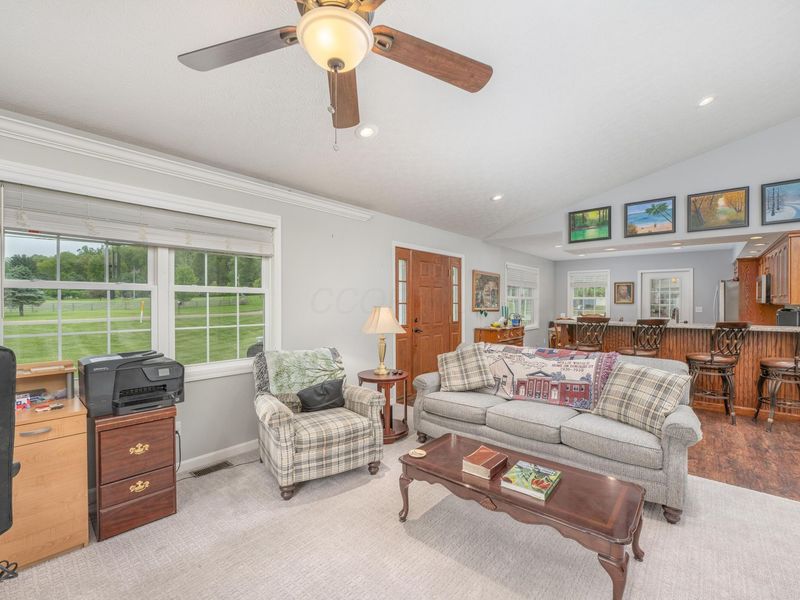 1255 Bam Lane , Zanesville, OH 43701 Photo 8